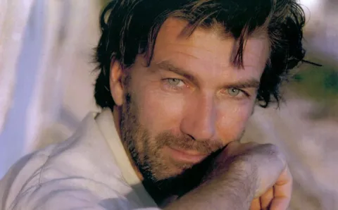 Quand les médecins quittent médecine : portrait de l'acteur Philippe Caroit