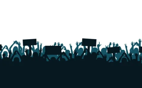 Un médecin réunit 30 000 membres sur Facebook pour réouvrir le Ségur