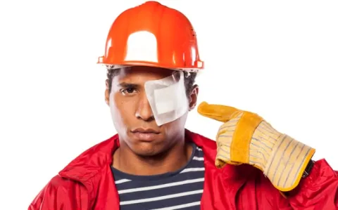 Le Pr Alain Gaudric réclame 1 moratoire sur l’usage des LBD et grenades de désencerclement