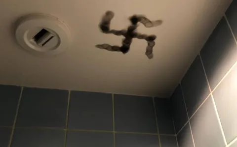 Un étudiant en médecine exclu pour injures antisémites