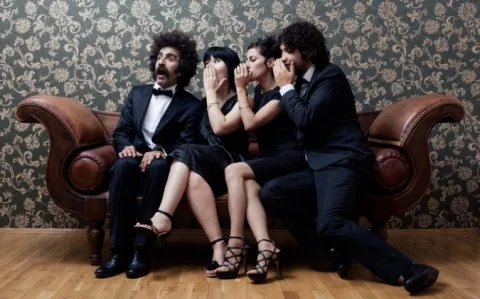 Des médecins prennent la défense du "Divan", attaqué au lance-flammes par l'Obs