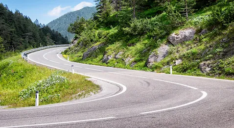 E. Macron : le monde de la santé l'attend au tournant