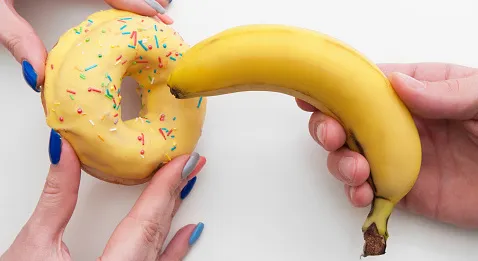 Fresque et paillarde sont les deux mamelles du médecin