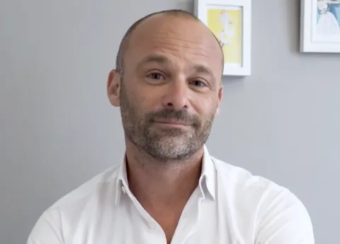 La Consult' spin-off de Laurent Haas