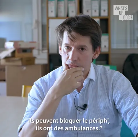 Comment les médecins survivent-ils à la pénurie de personnel médical ?