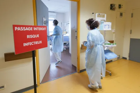 Covid-19 : Le CHU d’Angers rend hommage à ses soignants