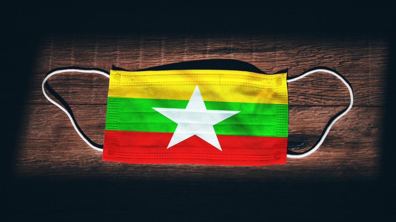 Coup d’État en Birmanie :  Les soignants ruent dans les brancards 